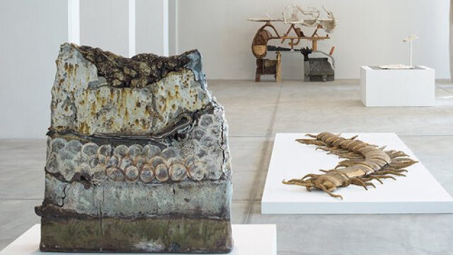 Exploring the Evolving Language of Contemporary Greek Craft