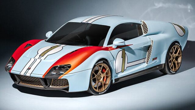 Revving Up the Visuals: The GT40-Inspired Supercar Wallpaper