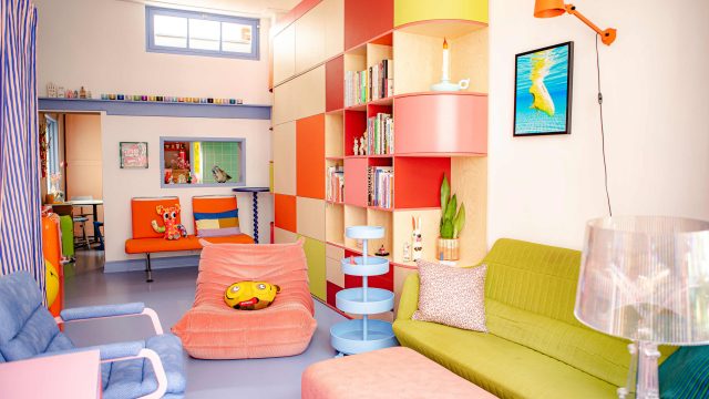 Transform Your Space: Vibrant Wallpapers Inspired by Unique Homes | guaranteed football predictions, slot terbaik banyak bonus, copacobana88 slot