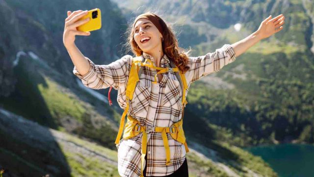 Capturing the Perfect Moment: Why Stunning Wallpapers Matter