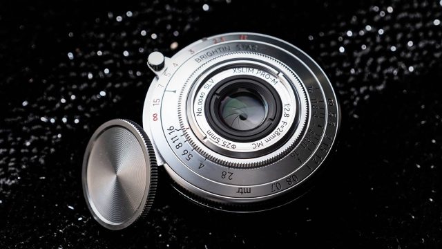 Captivating Visuals: Silver and Light in Modern Photography