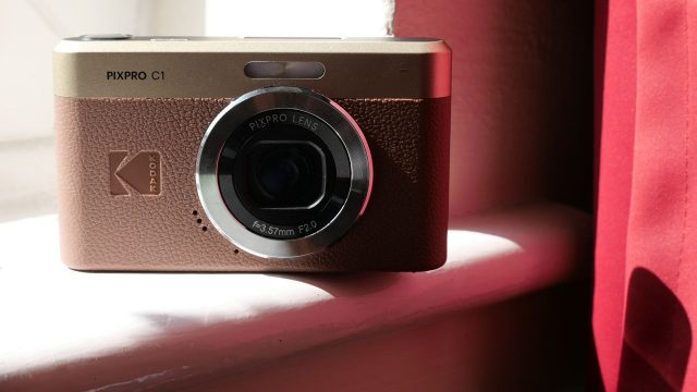 Captivating Compact Cameras: Capture the World with Ease