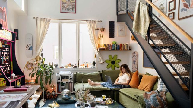 Transform Your Space with Stunning Wallpaper Designs