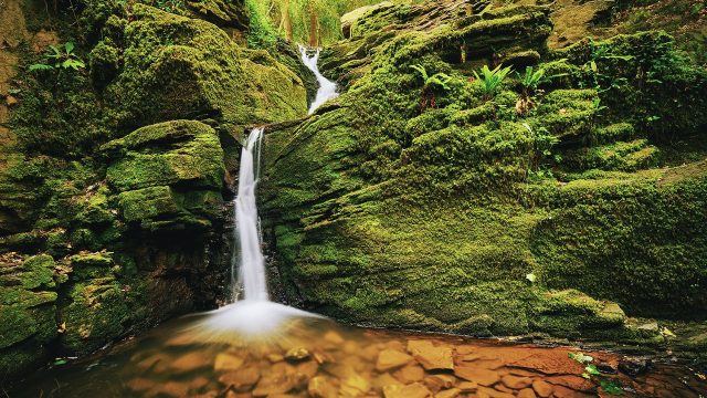 Capturing Serenity: Stunning Waterfall Wallpapers for Your Devices