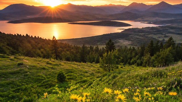 Explore the Serenity of Nature: Stunning Landscape Wallpapers | pengeluaran toto thailand, bola288 s