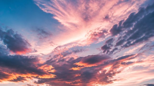 Exploring Dreamy Skies: A Collection of Cloud-Inspired Wallpapers