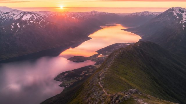 Elevate Your Space with Inspiring Landscape Wallpapers
