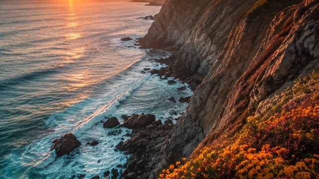 Enchanting Natural Scenes: Breathtaking Backgrounds for Any Device