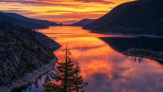 Captivating Landscapes: Transform Your Screen with Nature's Beauty