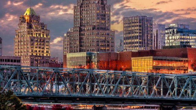Captivating Urban Landscapes: Newark's Raw Charm
