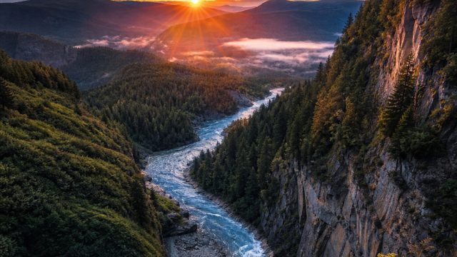 Vibrant Landscapes: Transform Your Screen with Nature's Beauty
