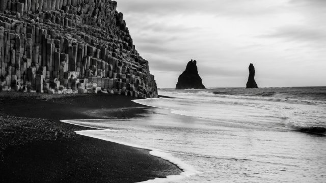 Embrace Elegance with Striking Black and White Wallpapers