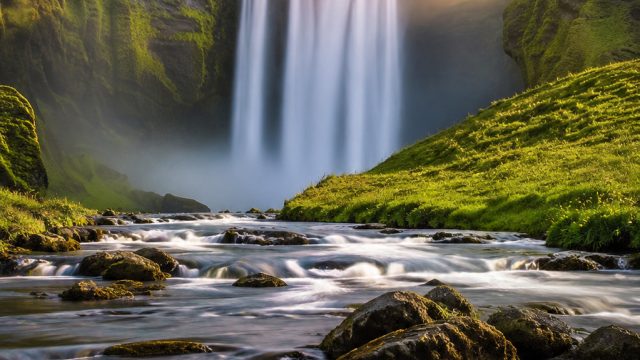 Discover Enchanting Waterfall Wonders for Your Screen