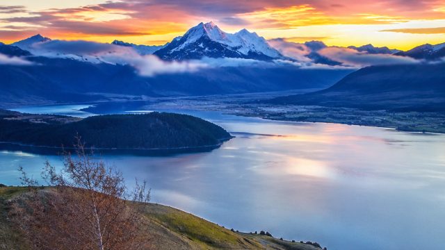 Stunning Visuals: Explore the Tranquil Beauty of Nature Wallpapers