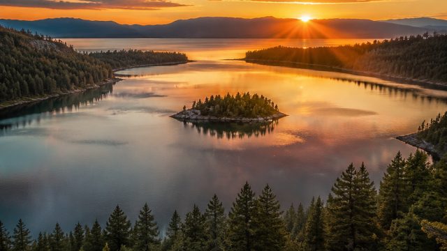 Enigmatic Serenity: Captivating Wallpaper Collection for Your Device