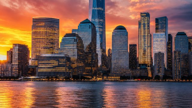 Captivating Urban Landscapes: Transform Your Screen Today