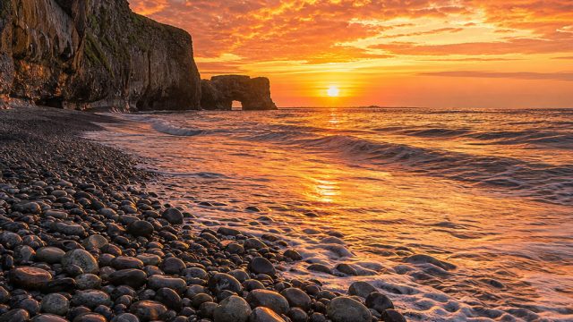 Stunning Visuals: Transform Your Screen with High-Quality Wallpapers