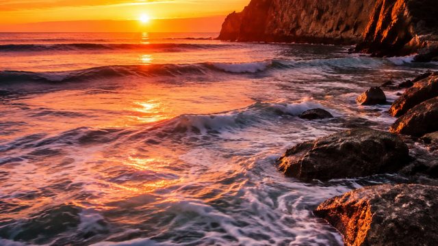Discover Mesmerizing Wallpapers: Elevate Your Screen Aesthetics