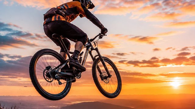 Dynamic Sports Moments: Elevate Your Screen with Engaging Wallpapers
