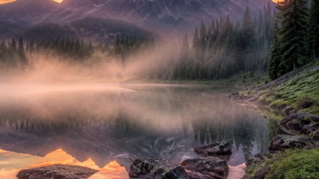 Tranquil Landscapes: The Beauty of Nature for Your Screen