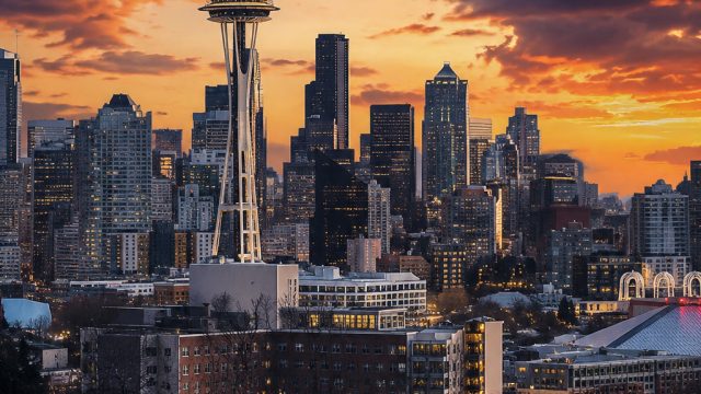 Discover the Allure of Seattle: Stunning Wallpapers for Your Screens