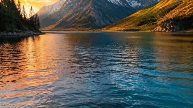 Exploring Serene Landscapes: Captivating Wallpaper Themes for You