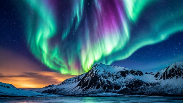 Captivating Auroras: A Majestic Display of Nature's Light Show