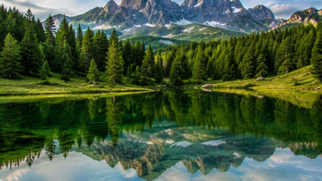 Embrace Nature's Serenity with Tranquil Landscape Wallpapers