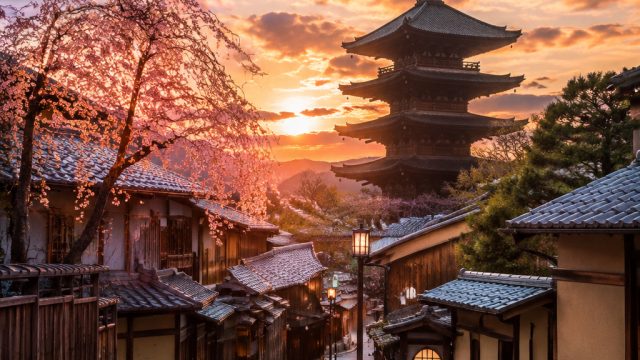 Timeless Elegance: Captivating Japanese Photography Wallpapers