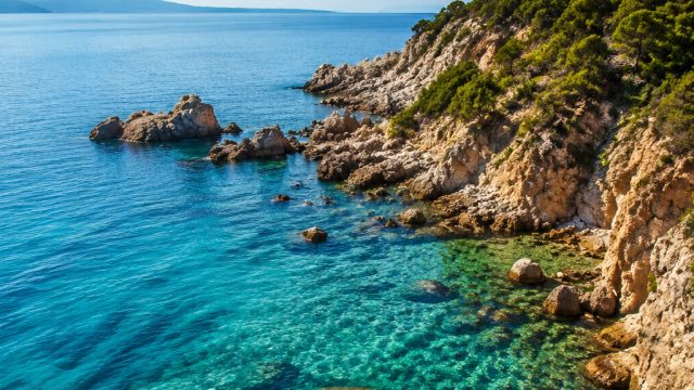 Embrace the Serenity of Sardinia: A Visual Escape for Your Screen