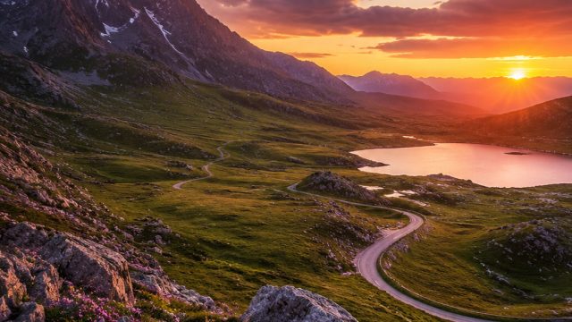 Emotional Landscapes: Energize Your Space with Stunning Wallpapers