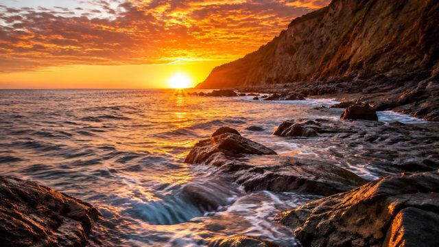 Breathtaking Scenic Landscapes for Your Digital Backdrop