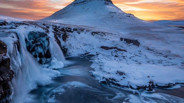 Captivating Seasonal Landscapes: Winter Wonders in Iceland