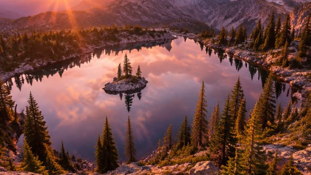 Embrace Nature's Serenity: Stunning Landscapes for Your Screens