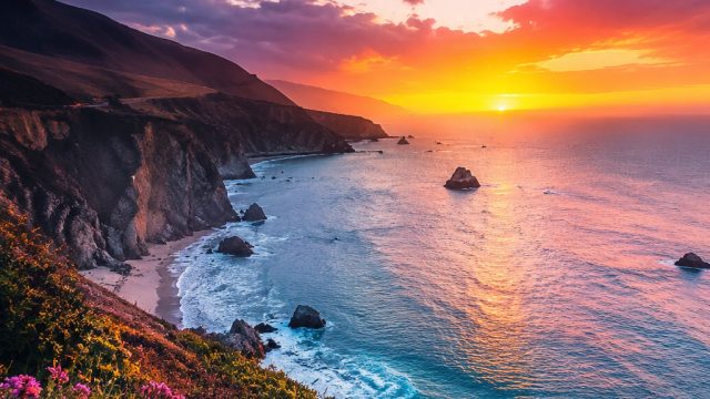 Dreamy Visuals: Elevate Your Screen with Captivating Wallpapers | jam tangan tanpa jarum detik, suka
