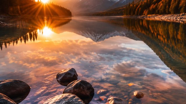 Capturing Moments: The Best Photography Trends of 2023