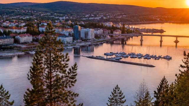 Serene Sundsvall: Captivating Wallpapers for Your Screens