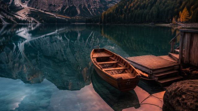 Creating Visual Harmony: The Role of Wallpapers in Design