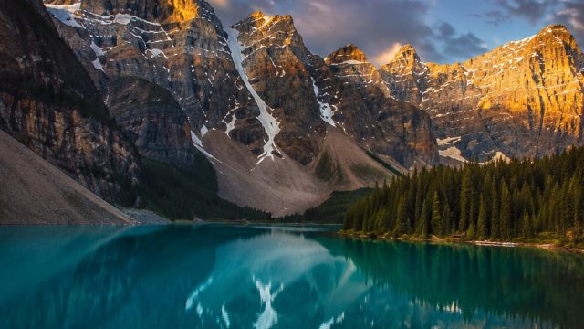 Captivating Wallpapers: Embrace the Beauty of Nature