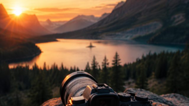 From Lens to Wall: The Journey of Photography in Wallpaper Art