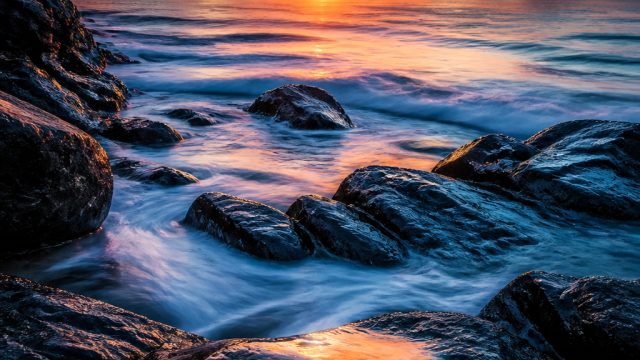 Transform Your Screens with Dynamic 4D Nonstop Wallpapers
