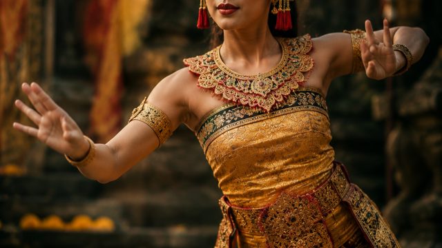 Exquisite Bali Dance Wallpapers for a Vibrant Digital Aesthetic