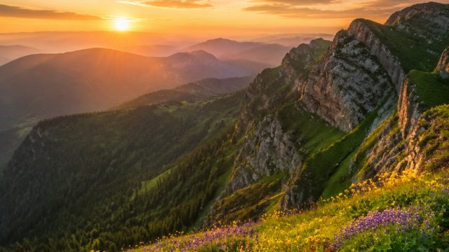 Captivating Moments: The Allure of Landscape Photography Wallpapers