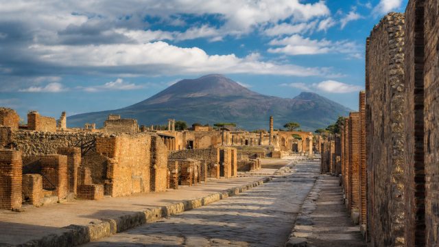 Captivating Pompeii: A Journey Through Time in Visual Art | high5 online casino, 2021 online casino,