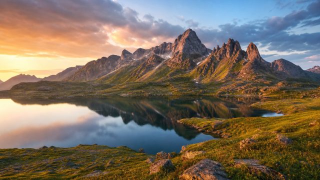 Nature's Serenity: Captivating Landscapes for Your Screen | jakpot338, link betcash303, v88toto alternatif