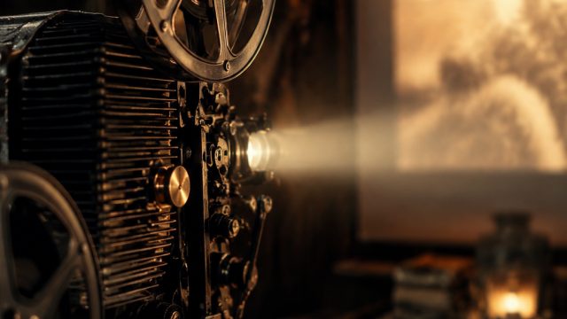 Capturing Timeless Moments: The Allure of Vintage Cinema Wallpapers | link alternatif 7rajatogel, to